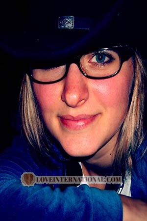 116548 - Julia Alter: 24 - Ukraine