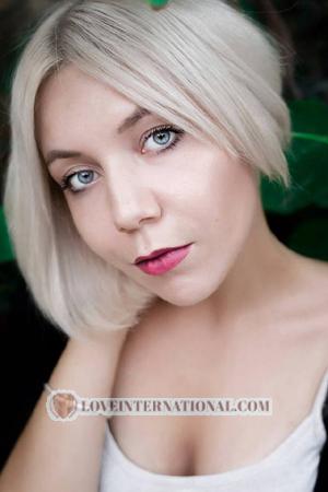 Russland women