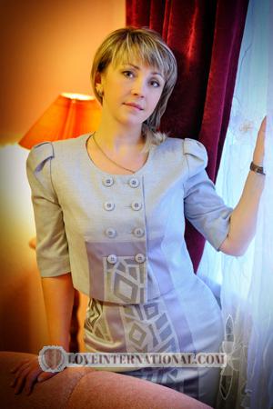 143228 - Yana Alter: 43 - Ukraine