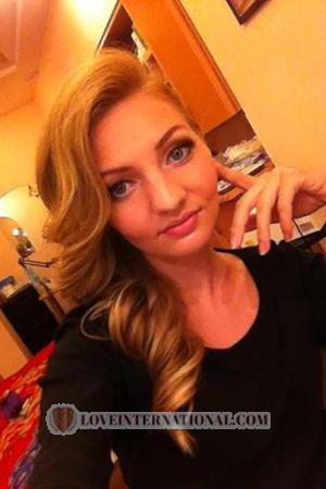 Russland women
