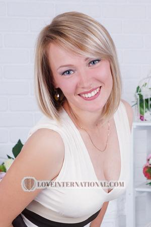 153009 - Elena Alter: 41 - Ukraine