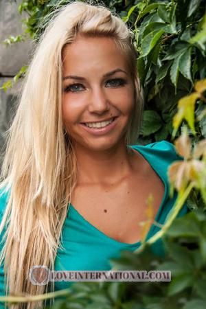 154579 - Elina Alter: 34 - Ukraine