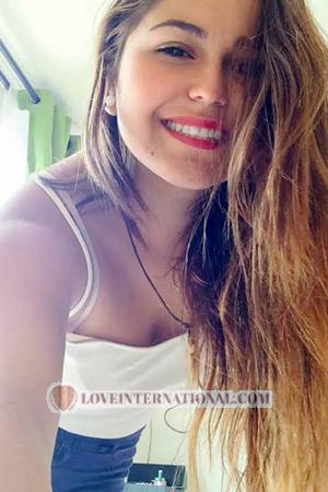 157806 - Liz Alter: 32 - Chile