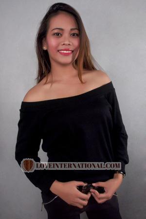 Ladies of Philippinen
