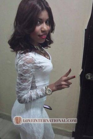 160424 - Anyelina Alter: 30 - Dominican Republic