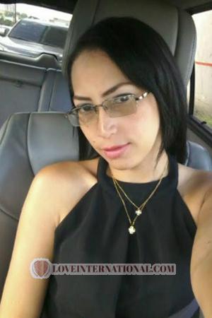 160727 - Michelle Alter: 39 - Panama