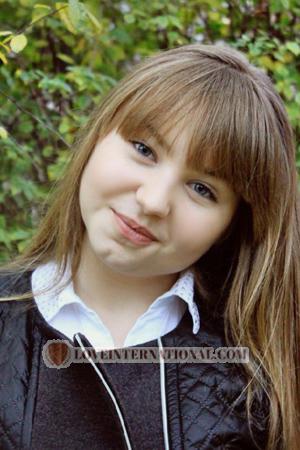 162640 - Nina Alter: 28 - Ukraine