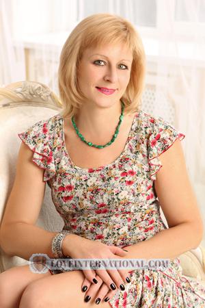 163206 - Irina Alter: 58 - Ukraine