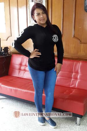 167046 - Kenia Alter: 40 - Costa Rica
