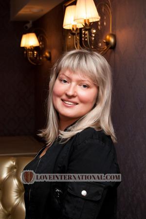 168054 - Anna Alter: 47 - Ukraine