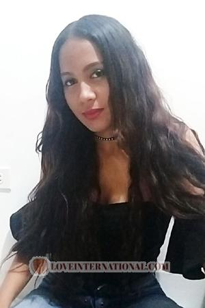 171052 - Luisa Fernanda Alter: 27 - Kolumbien