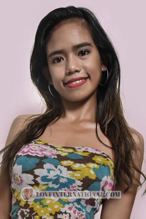 Ladies of Cebu Stadt
