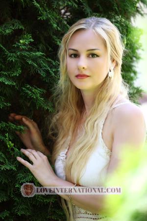173439 - Larisa Alter: 57 - Ukraine