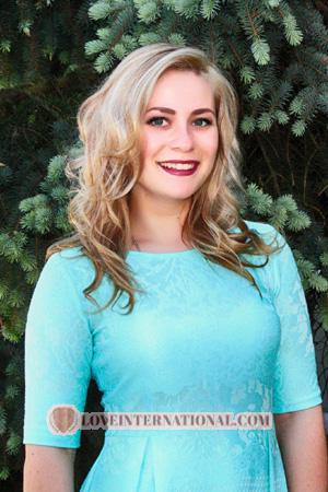 Russland women