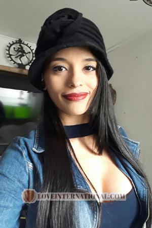 175484 - Nataly Alter: 38 - Kolumbien