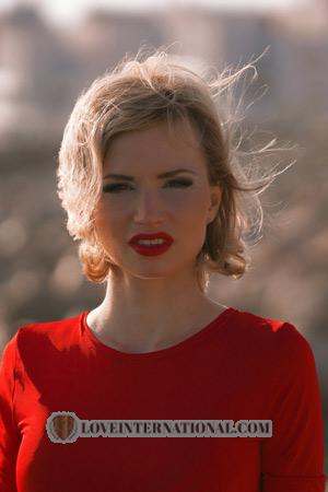Russland women
