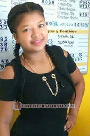 176818 - Isaura Alter: 27 - Kolumbien