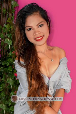 Ladies of Cebu Stadt