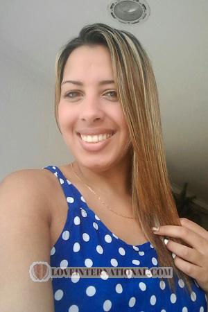 177005 - Yenifer Alter: 31 - Venezuela