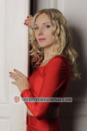 Russland women