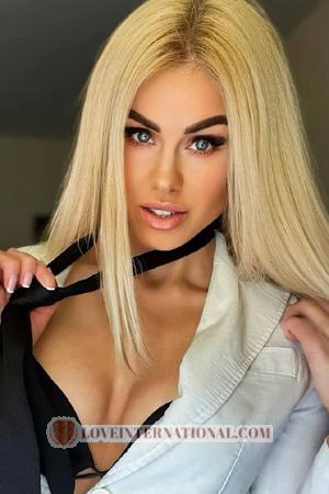180107 - Oksana Alter: 41 - Ukraine