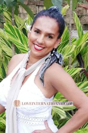 182649 - Wendy Alter: 53 - Costa Rica