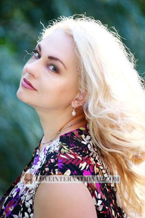 182864 - Irina Alter: 52 - Ukraine