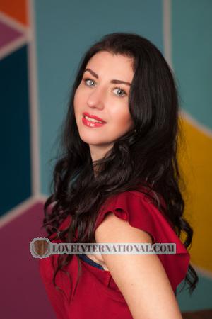 184542 - Tatiana Alter: 49 - Ukraine