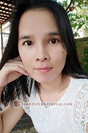 184892 - Orawan Alter: 40 - Thailand
