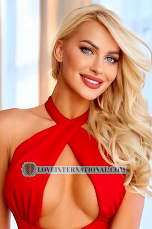 185080 - Oksana Alter: 40 - Ukraine