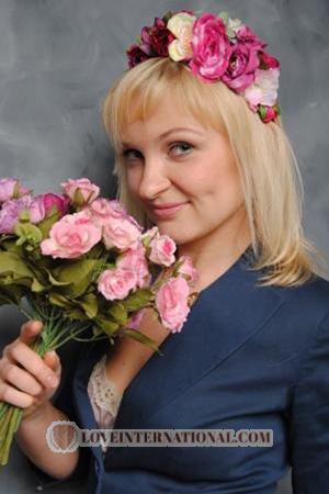 192735 - Elena Alter: 41 - Ukraine