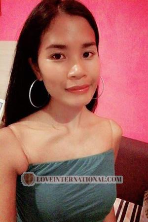 193537 - Waranya Alter: 32 - Thailand