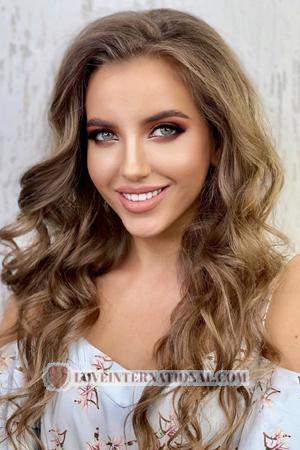 194793 - Kristina Alter: 30 - Ukraine