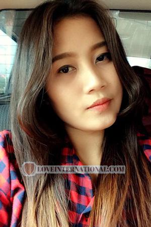 197168 - Namthip Alter: 32 - Thailand