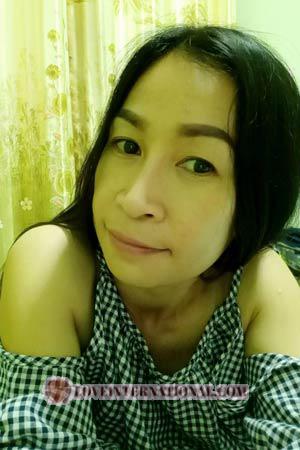 197767 - Kankanit (Aun) Alter: 44 - Thailand