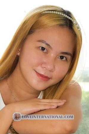 Ladies of Cebu Stadt