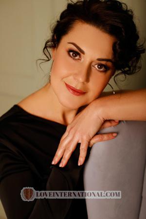 199372 - Juliya Alter: 46 - Ukraine