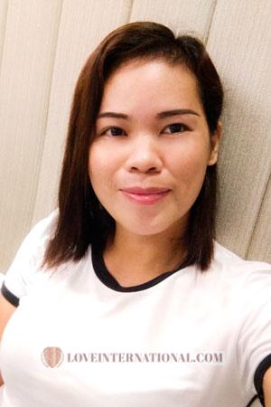 Ladies of Cebu Stadt