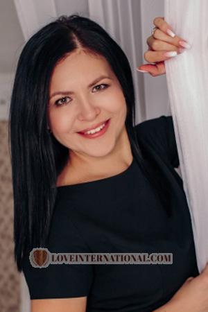 200403 - Marina Alter: 46 - Ukraine