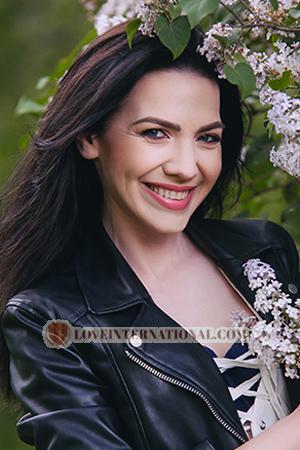 200969 - Nataliya Alter: 43 - Ukraine