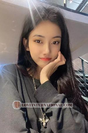 202583 - Jiayi Alter: 24 - China