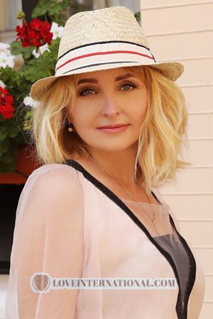 202641 - Yulia Alter: 45 - Ukraine