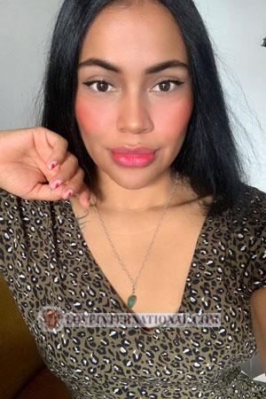 202652 - Anyi Alter: 35 - Kolumbien