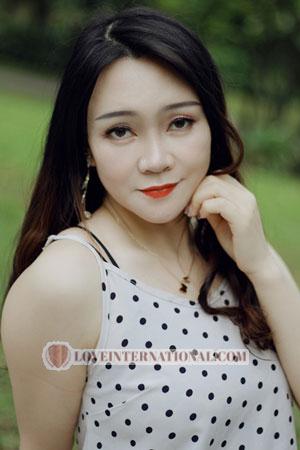 202872 - Caiyun Alter: 38 - China
