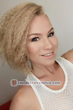 203045 - Elizaveta Alter: 27 - Russland
