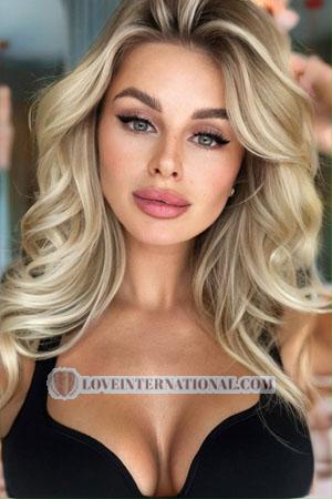 204247 - Alina Alter: 29 - Russland
