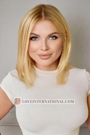 204649 - Viitallina Alter: 29 - Ukraine
