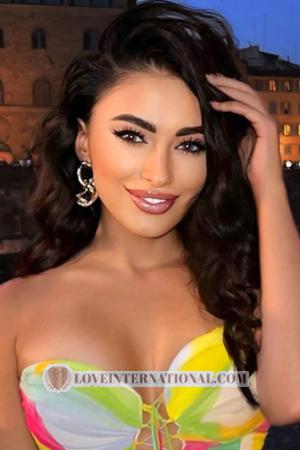 204699 - Kristina Alter: 28 - Ukraine