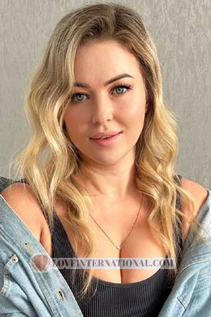 204706 - Tatyana Alter: 41 - Ukraine
