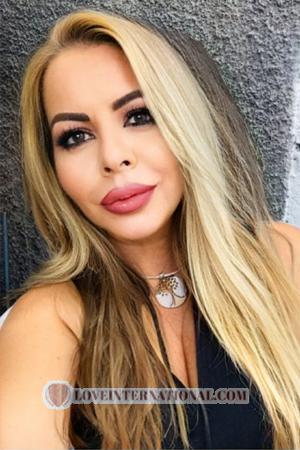 204754 - Erika Alter: 50 - Mexiko